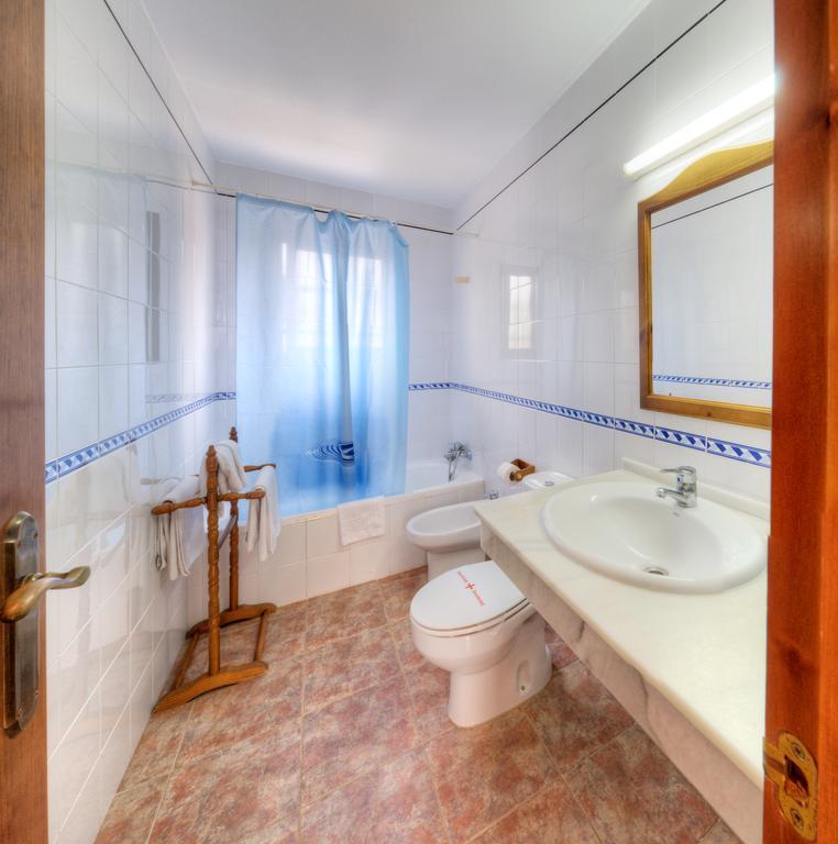 Alhambra Guest house 2*